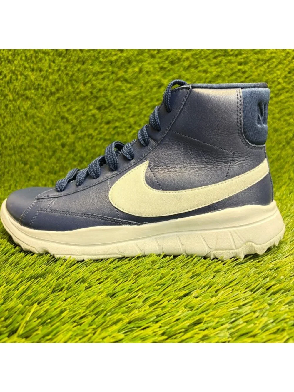 Nike Blazer Womens Size 6.5 Blue White Leather Athletic Golf Spikeless Shoes
